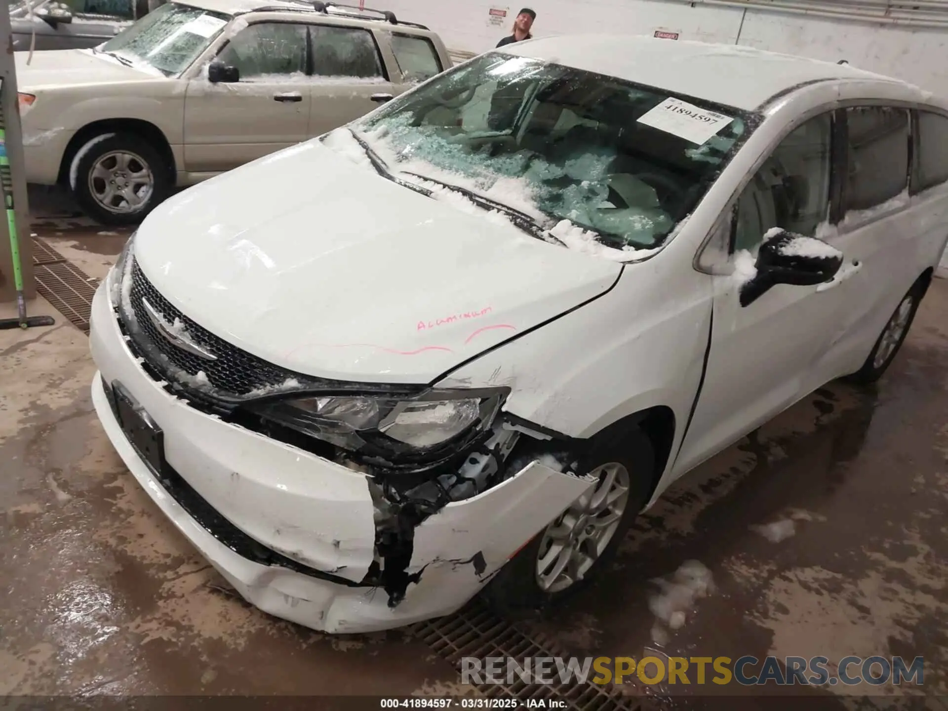 6 fotografías del automóvil dañado 2C4RC1CG6RR108087 CHRYSLER VOYAGER 2024