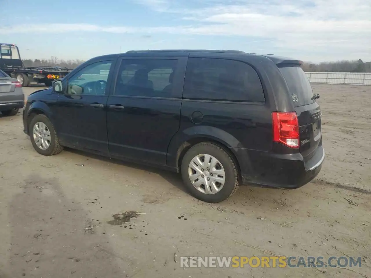 2 fotografías del automóvil dañado 2C4RDGBG0KR502353 DODGE CARAVAN 2019