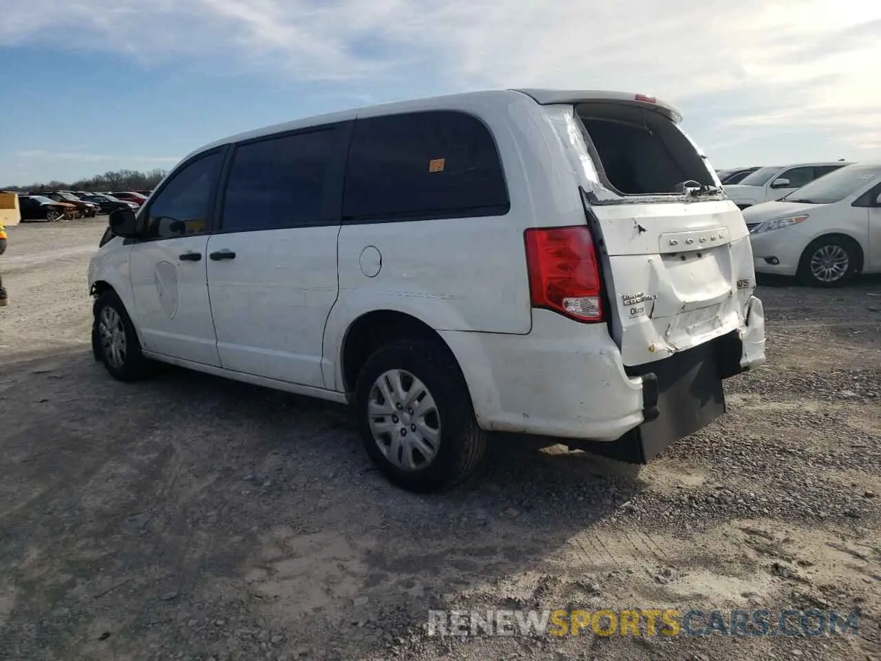 2 fotografías del automóvil dañado 2C4RDGBG0KR546546 DODGE CARAVAN 2019