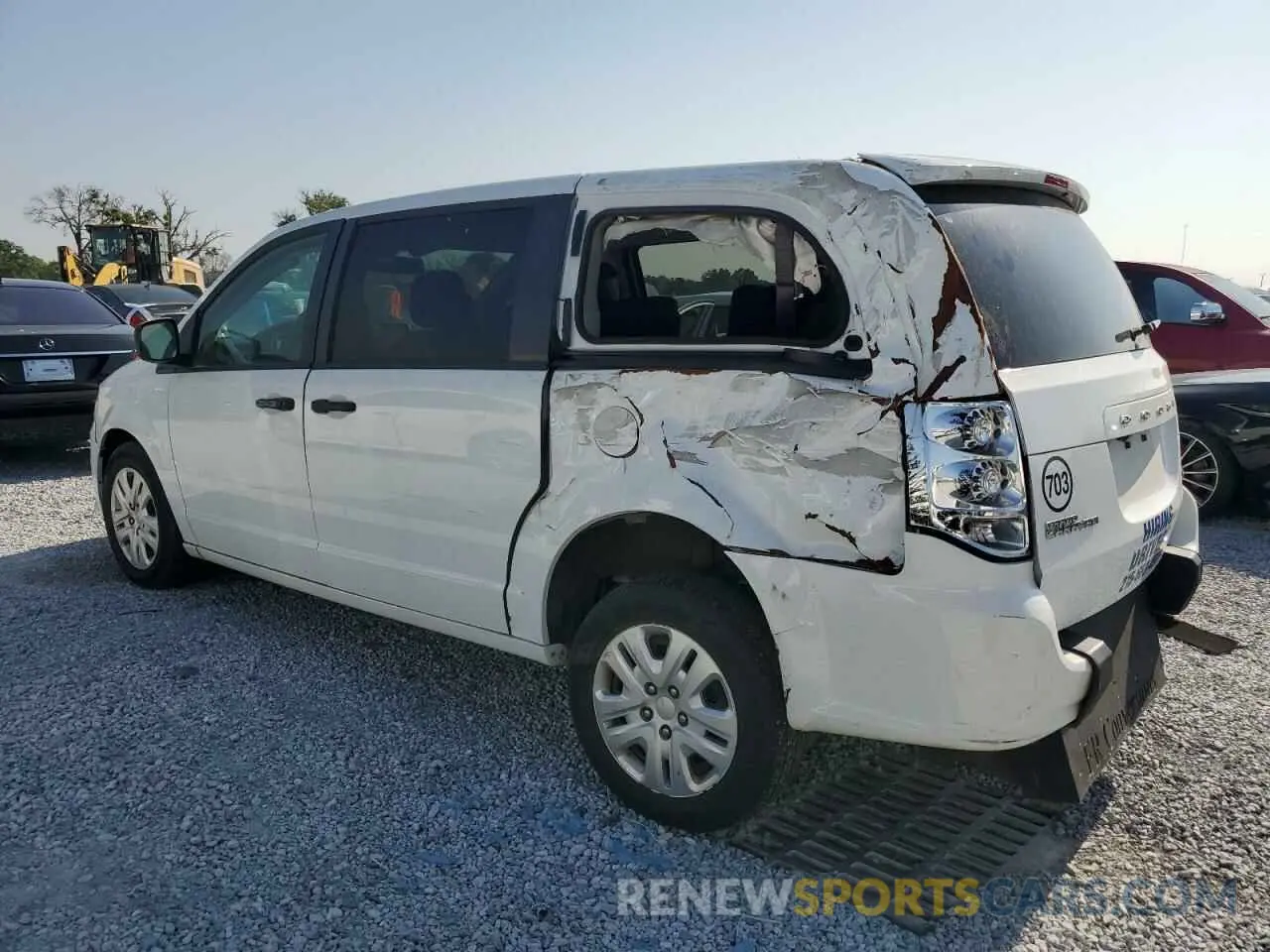 2 fotografías del automóvil dañado 2C4RDGBG0KR568174 DODGE CARAVAN 2019