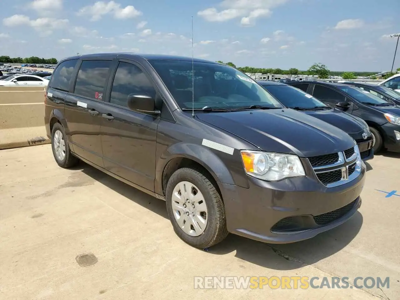 4 fotografías del automóvil dañado 2C4RDGBG0KR583936 DODGE CARAVAN 2019