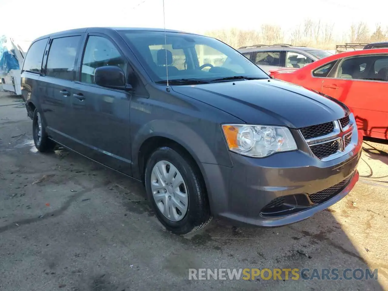 4 fotografías del automóvil dañado 2C4RDGBG0KR596430 DODGE CARAVAN 2019