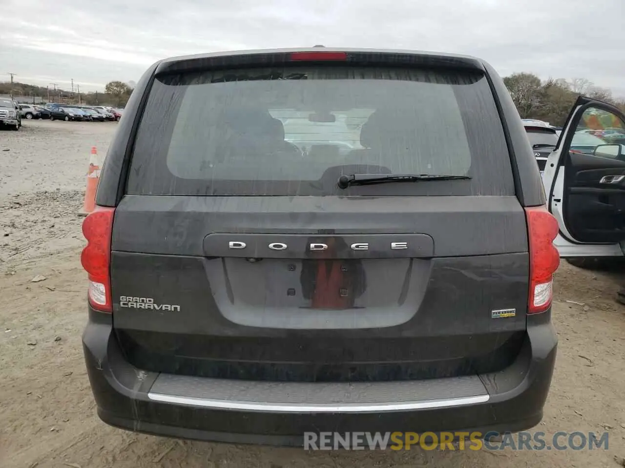 6 fotografías del automóvil dañado 2C4RDGBG0KR698648 DODGE CARAVAN 2019