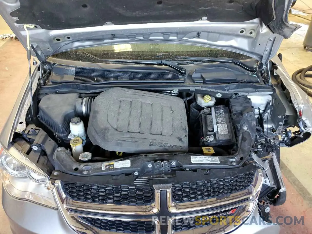 12 fotografías del automóvil dañado 2C4RDGBG0KR719787 DODGE CARAVAN 2019