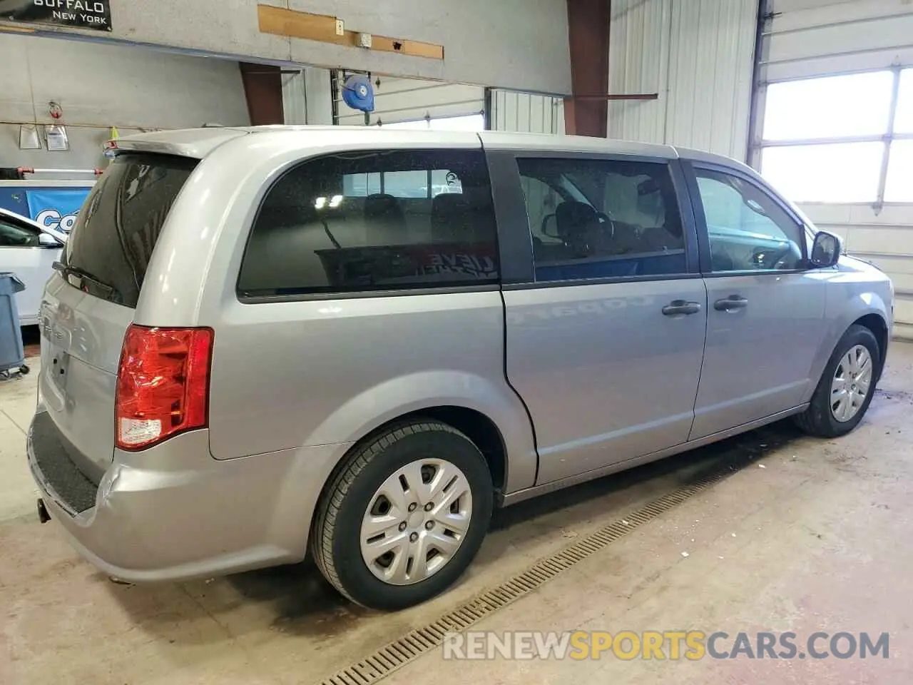 3 fotografías del automóvil dañado 2C4RDGBG0KR719787 DODGE CARAVAN 2019