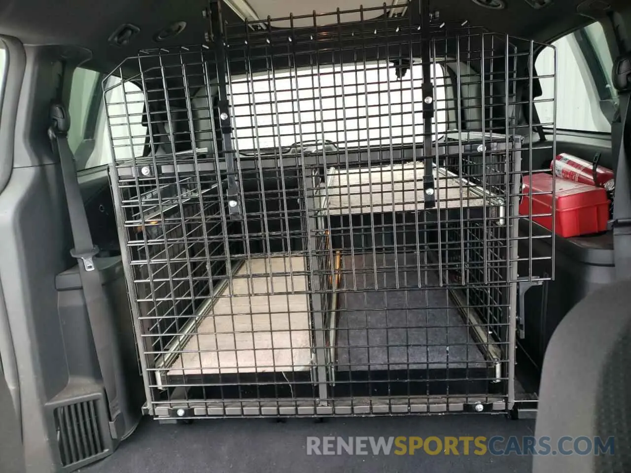 10 fotografías del automóvil dañado 2C4RDGBG2KR704241 DODGE CARAVAN 2019