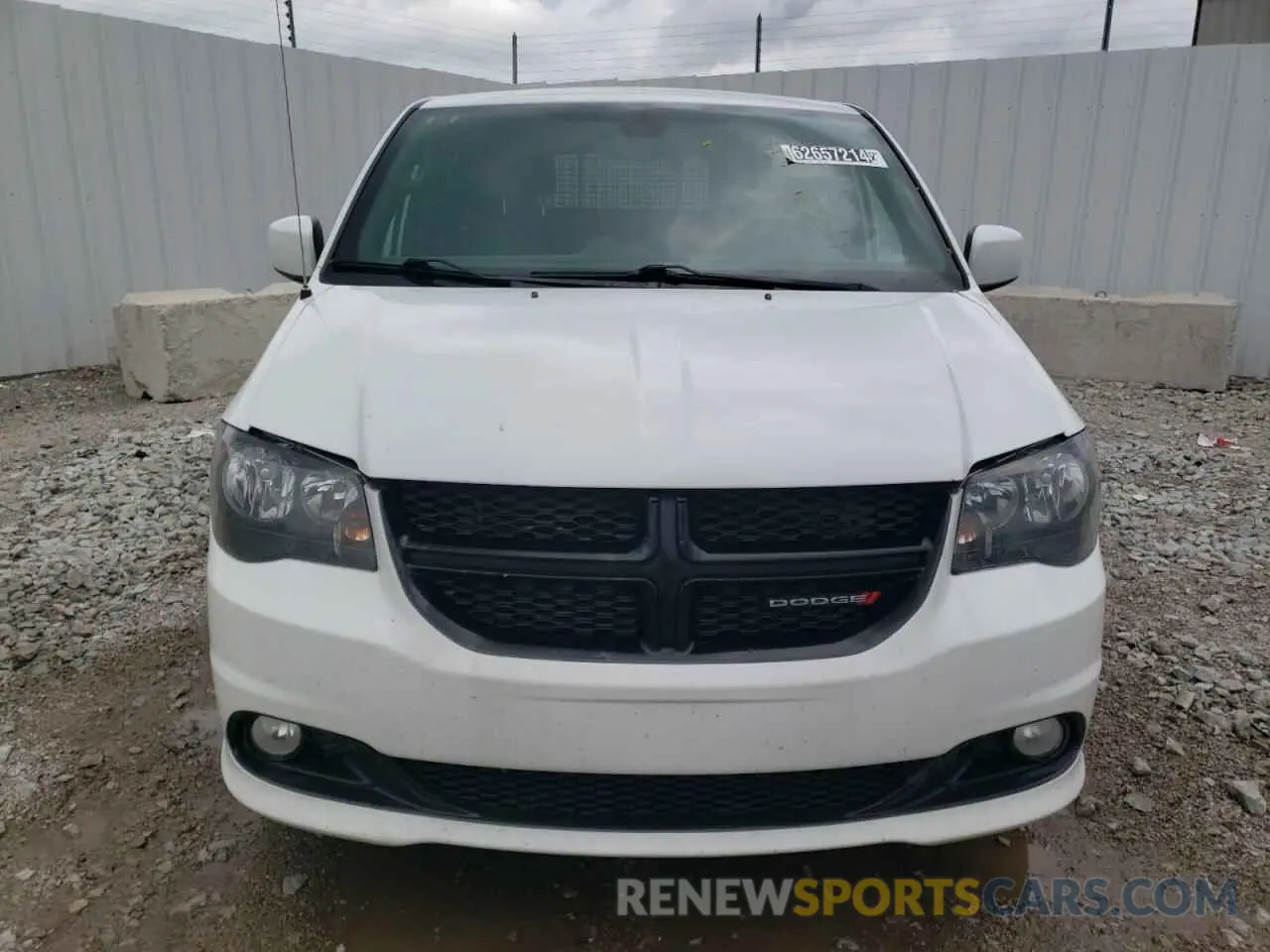 5 fotografías del automóvil dañado 2C4RDGBG2KR704241 DODGE CARAVAN 2019