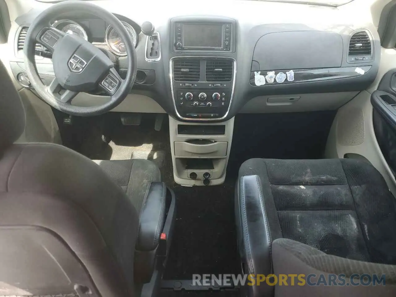 8 fotografías del automóvil dañado 2C4RDGBG2KR777707 DODGE CARAVAN 2019