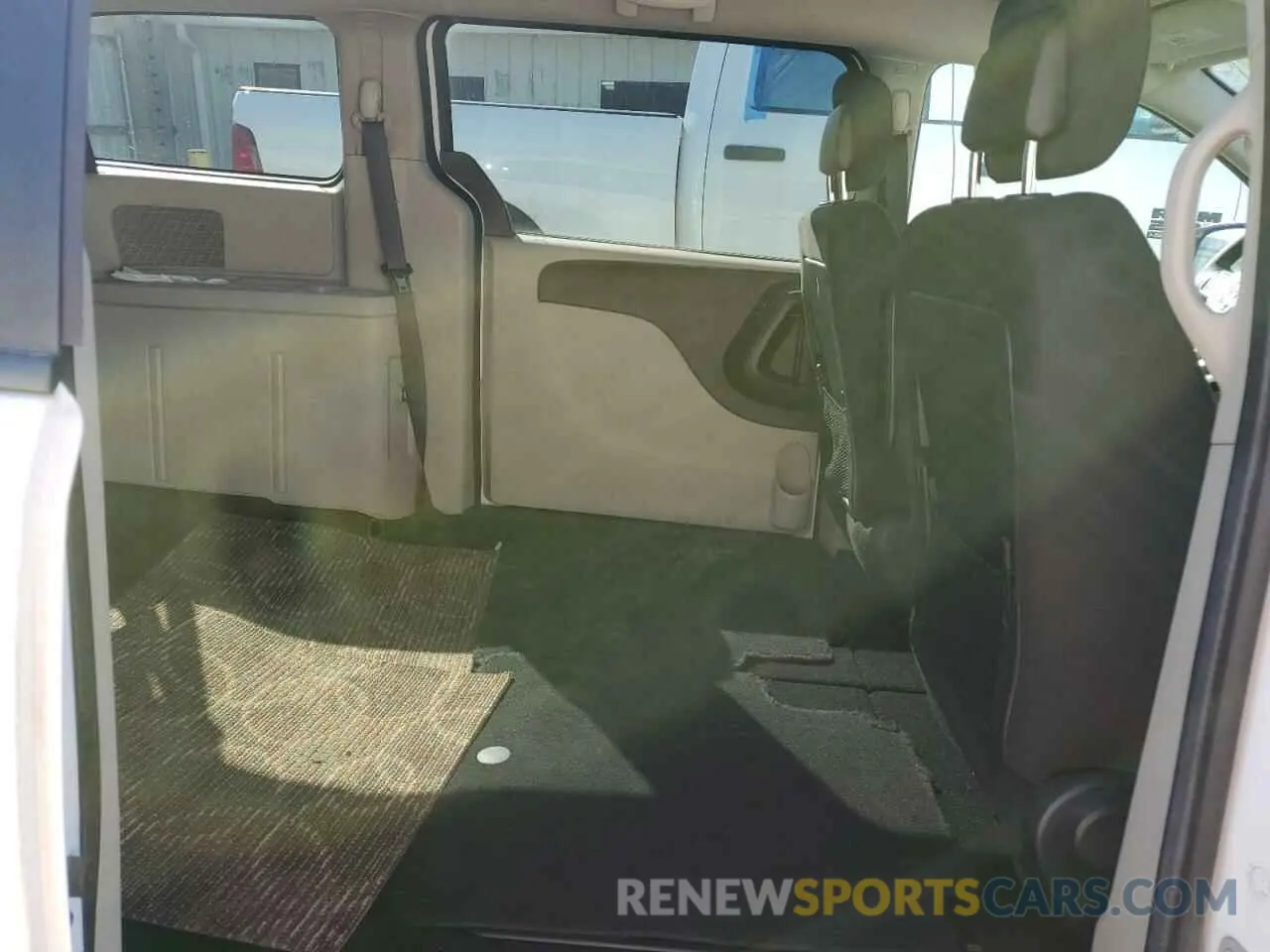 11 fotografías del automóvil dañado 2C4RDGBG2KR794670 DODGE CARAVAN 2019