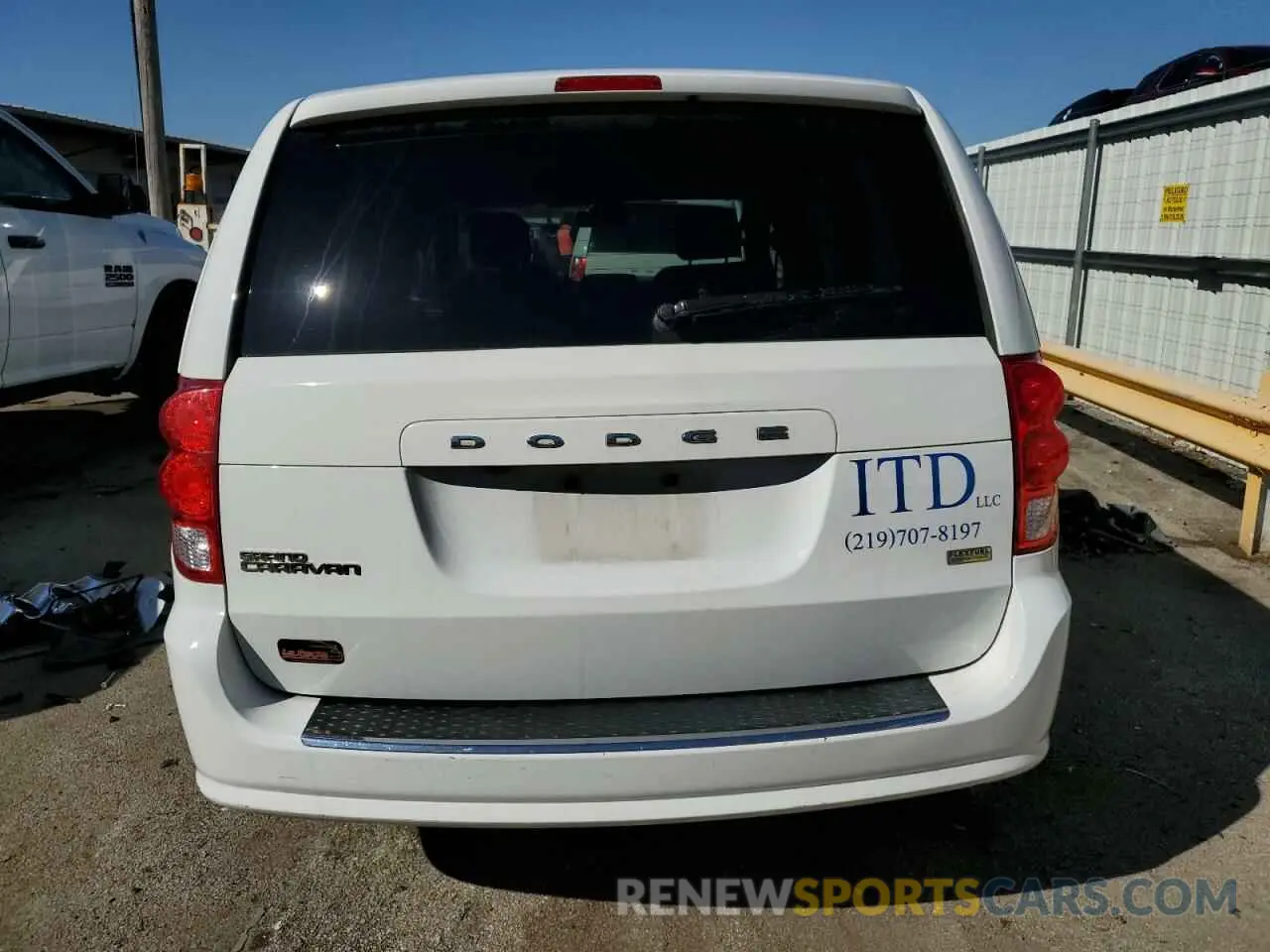 6 fotografías del automóvil dañado 2C4RDGBG2KR794670 DODGE CARAVAN 2019