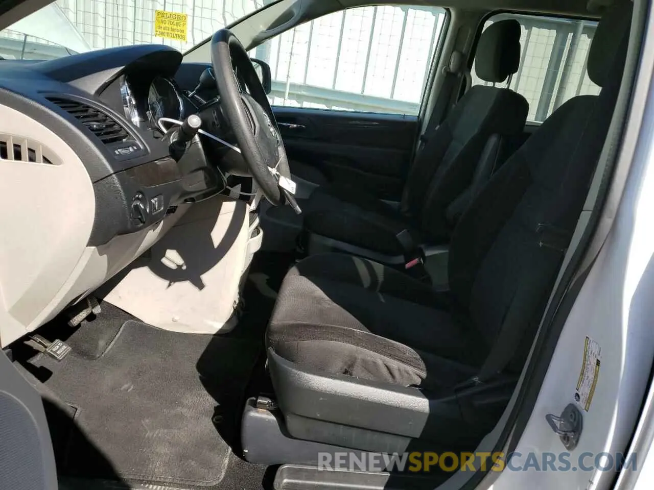 7 fotografías del automóvil dañado 2C4RDGBG2KR794670 DODGE CARAVAN 2019