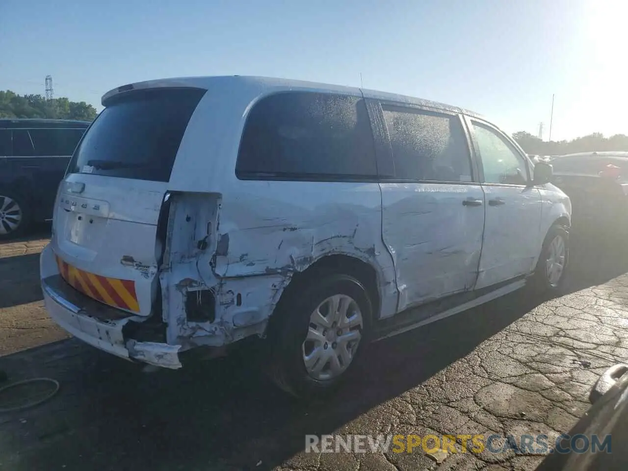 3 fotografías del automóvil dañado 2C4RDGBG3KR591805 DODGE CARAVAN 2019