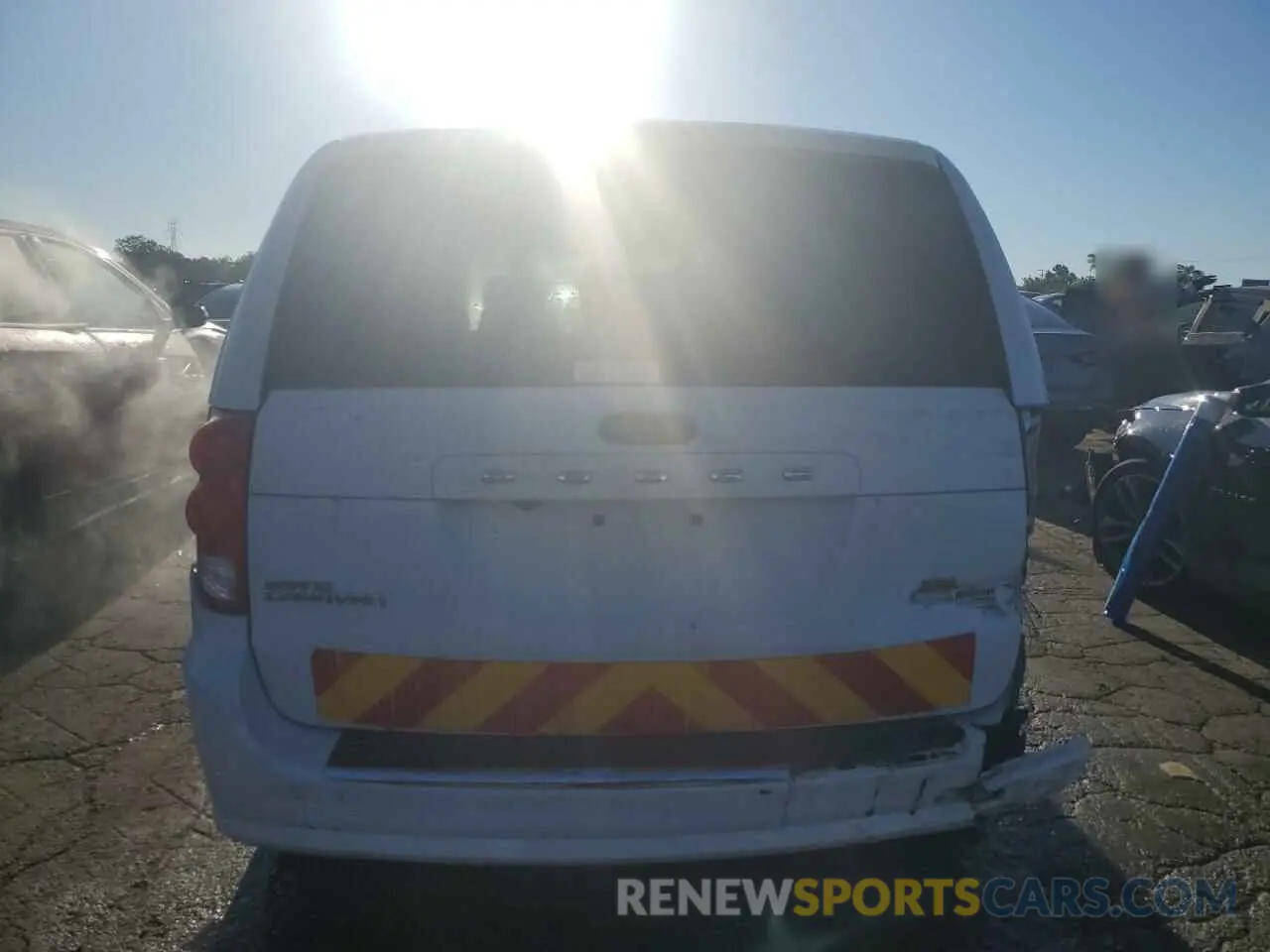 6 fotografías del automóvil dañado 2C4RDGBG3KR591805 DODGE CARAVAN 2019