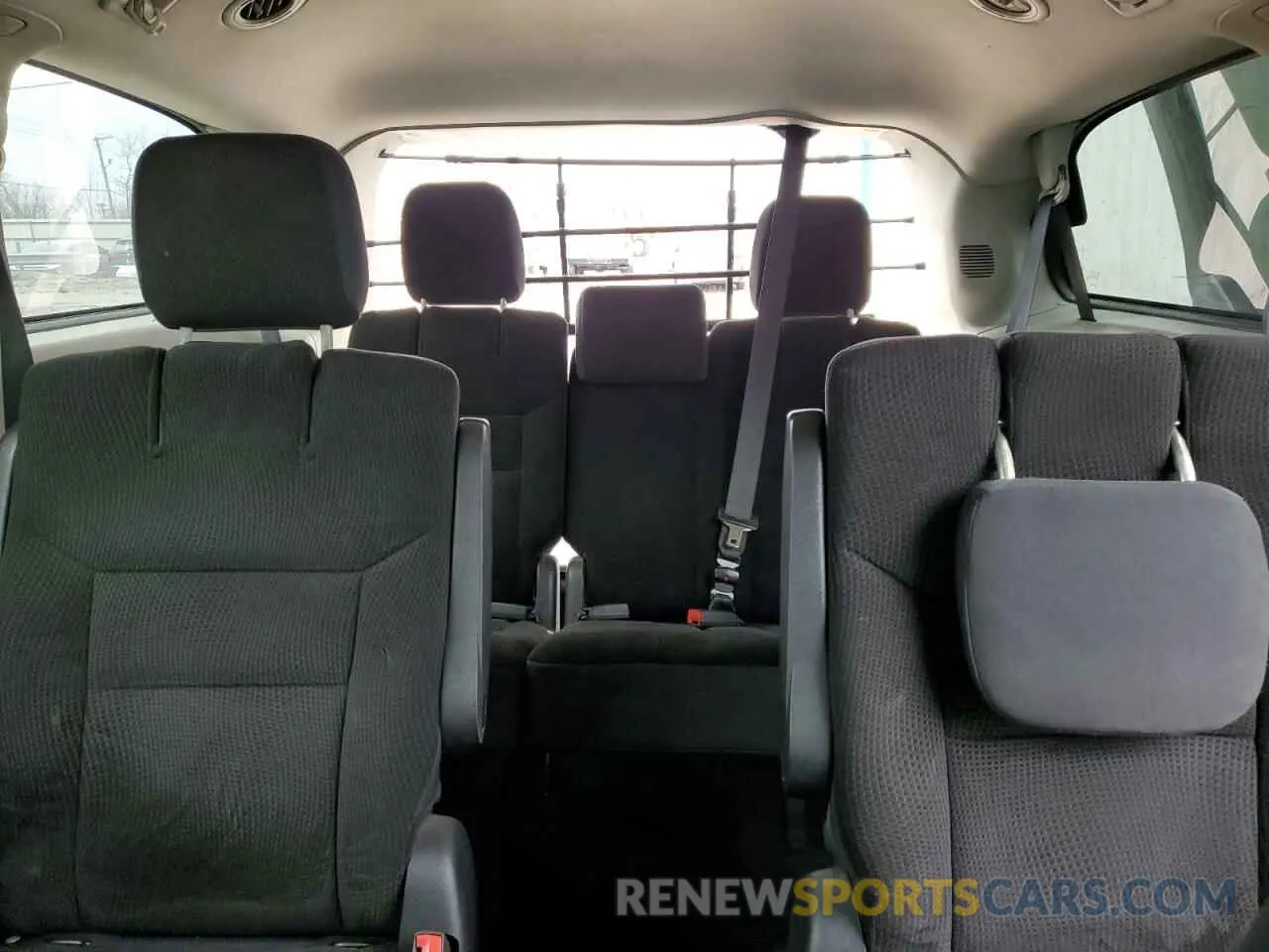 10 fotografías del automóvil dañado 2C4RDGBG3KR701333 DODGE CARAVAN 2019