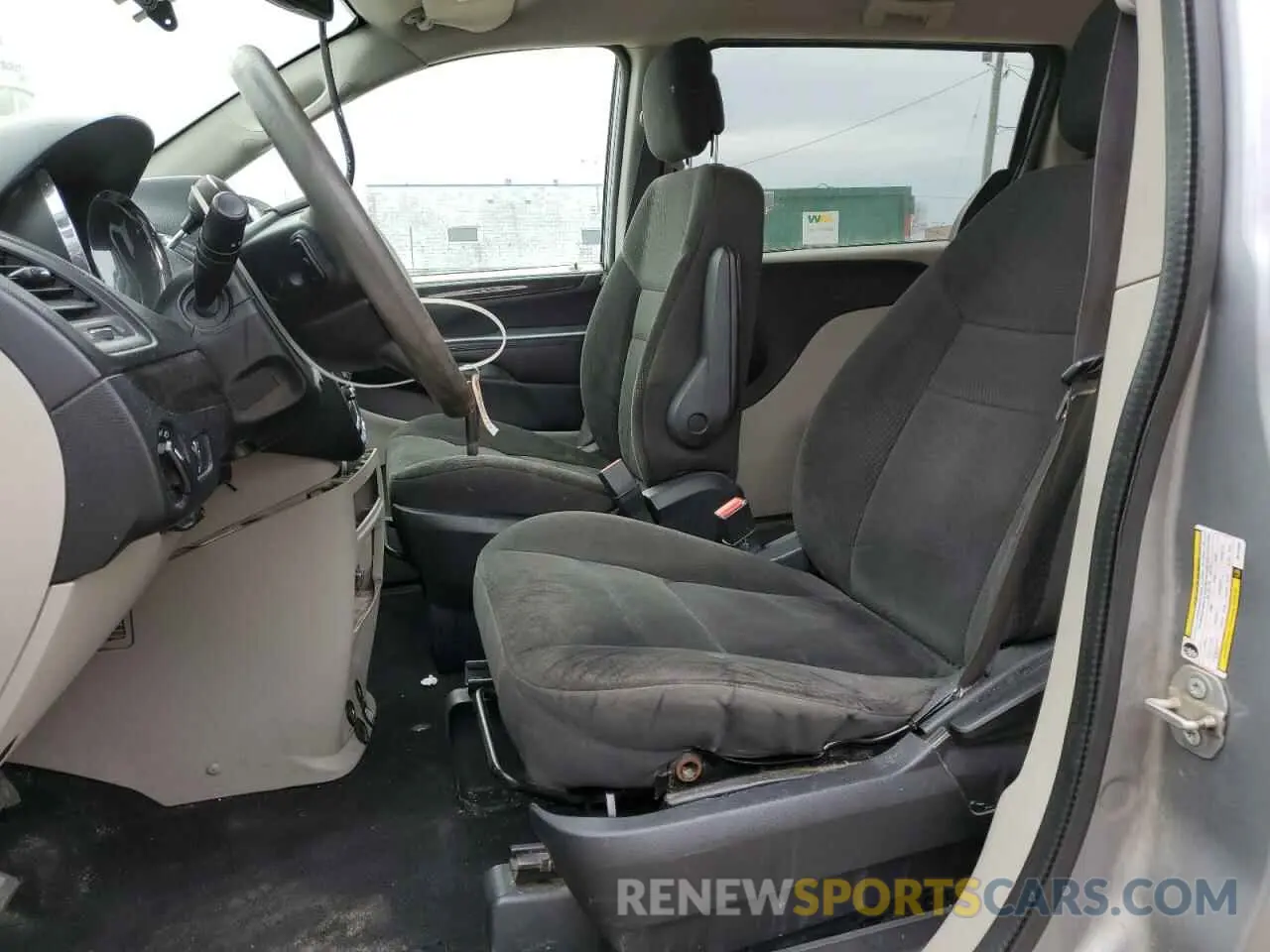 7 fotografías del automóvil dañado 2C4RDGBG3KR701333 DODGE CARAVAN 2019