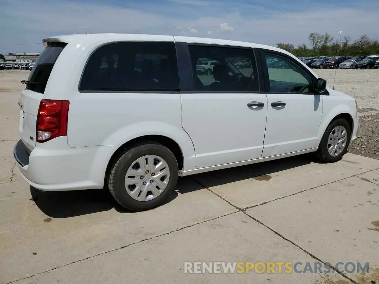 3 fotografías del automóvil dañado 2C4RDGBG3KR701364 DODGE CARAVAN 2019