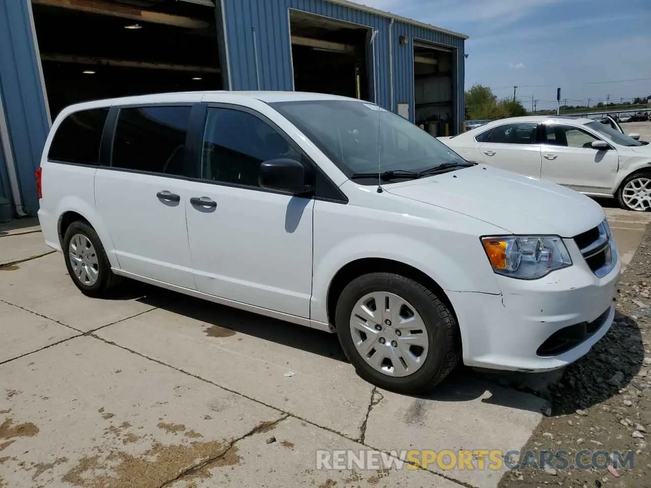 4 fotografías del automóvil dañado 2C4RDGBG3KR701364 DODGE CARAVAN 2019
