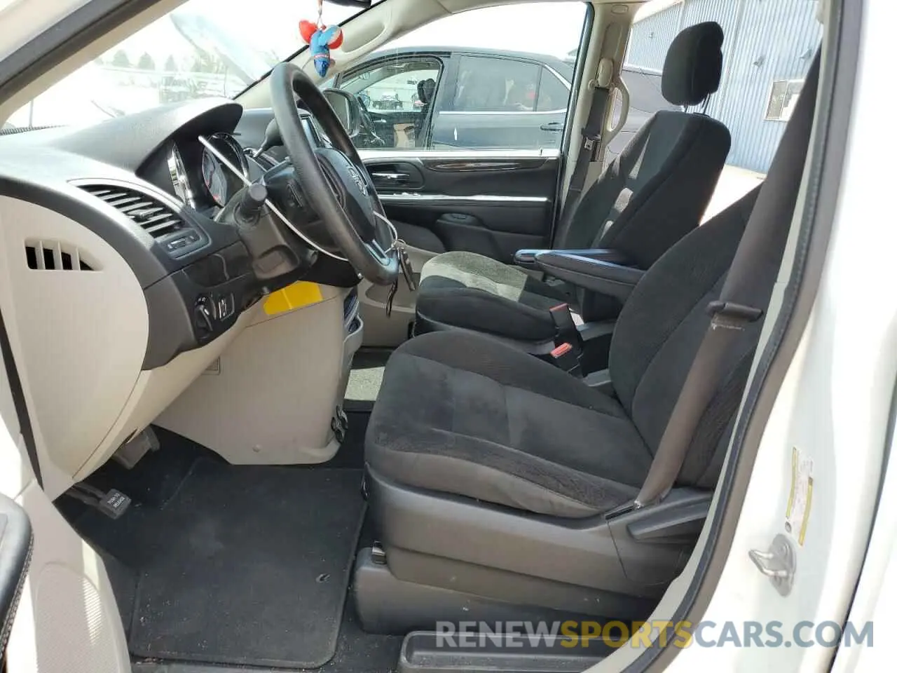 7 fotografías del automóvil dañado 2C4RDGBG3KR701364 DODGE CARAVAN 2019