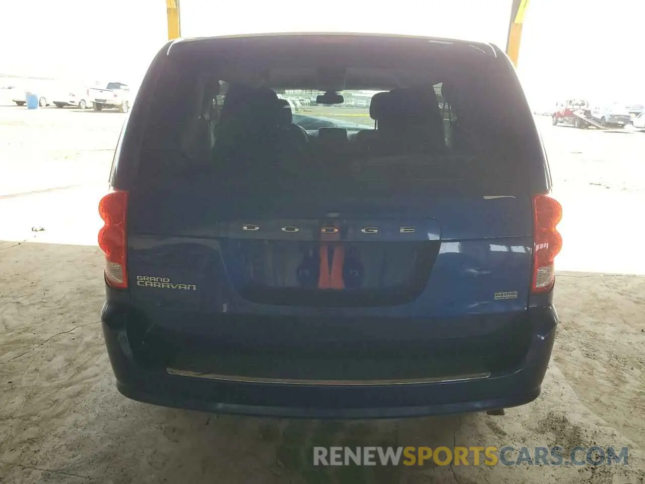 6 fotografías del automóvil dañado 2C4RDGBG3KR735031 DODGE CARAVAN 2019