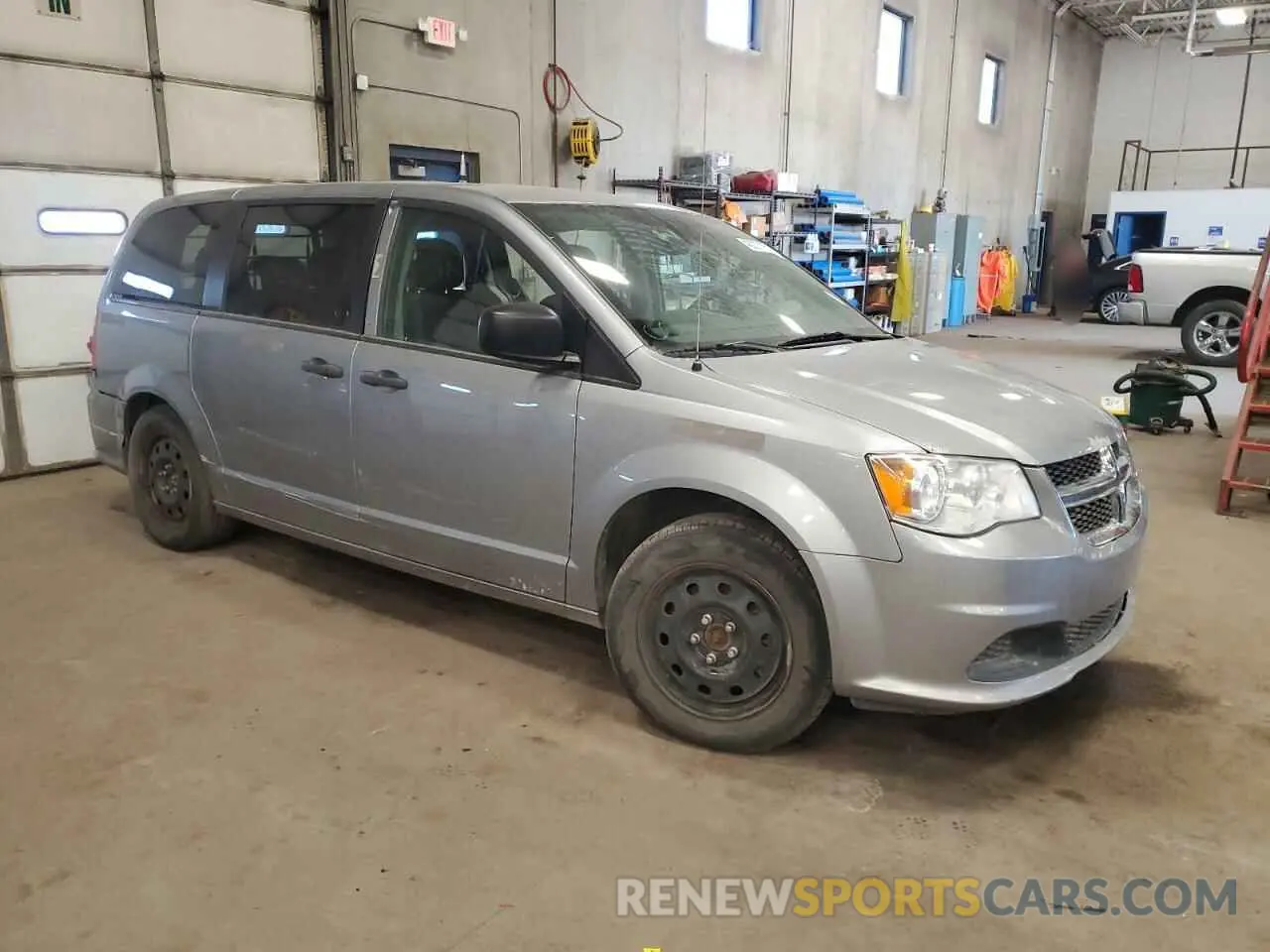 4 fotografías del automóvil dañado 2C4RDGBG4KR623435 DODGE CARAVAN 2019