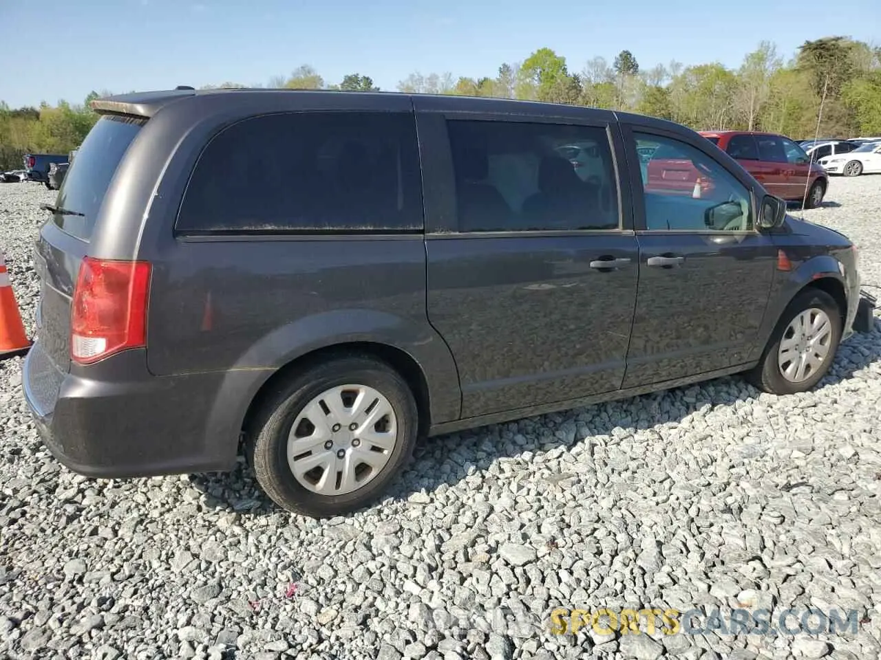 3 fotografías del automóvil dañado 2C4RDGBG5KR504745 DODGE CARAVAN 2019