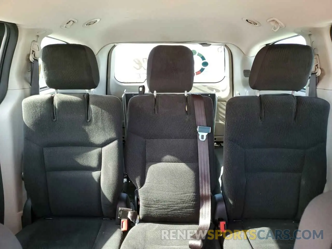 10 fotografías del automóvil dañado 2C4RDGBG5KR780391 DODGE CARAVAN 2019