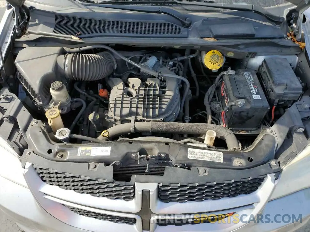 12 fotografías del automóvil dañado 2C4RDGBG5KR780391 DODGE CARAVAN 2019