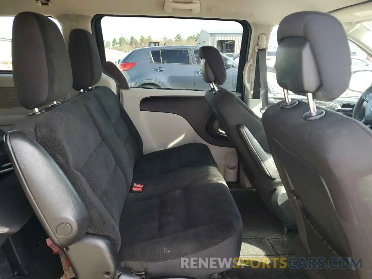11 fotografías del automóvil dañado 2C4RDGBG5KR797207 DODGE CARAVAN 2019