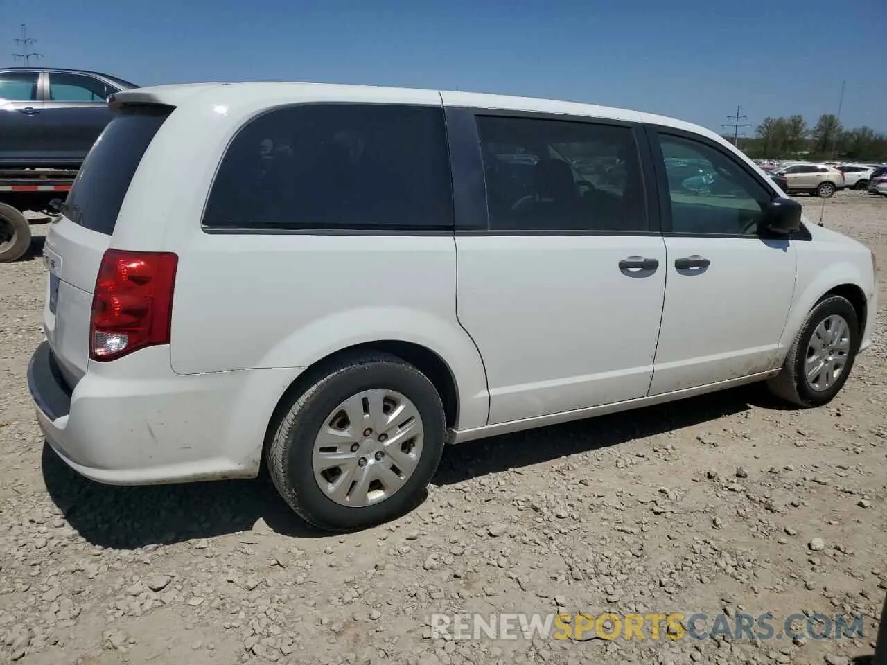 3 fotografías del automóvil dañado 2C4RDGBG6KR527953 DODGE CARAVAN 2019