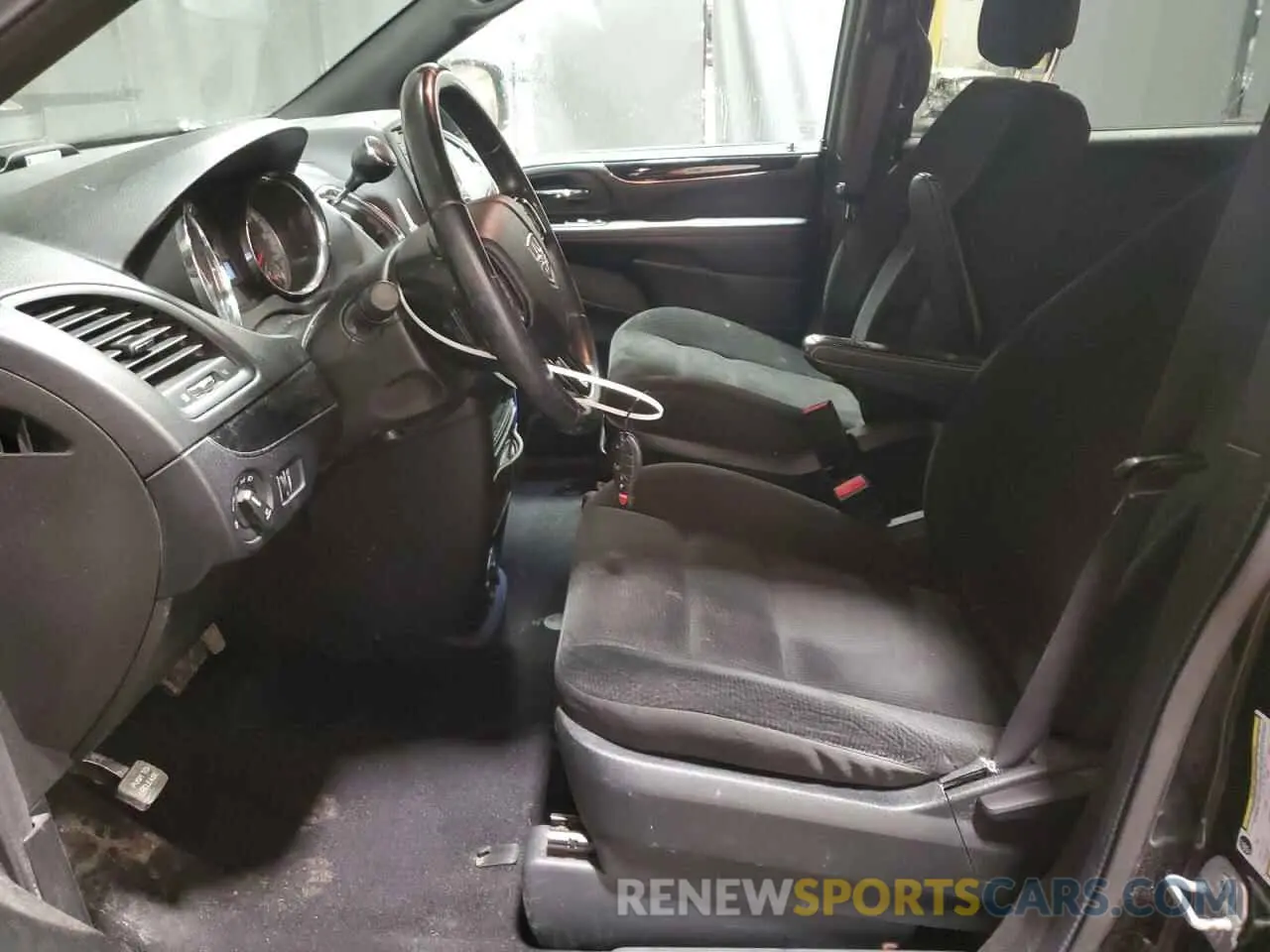 7 fotografías del automóvil dañado 2C4RDGBG6KR584380 DODGE CARAVAN 2019