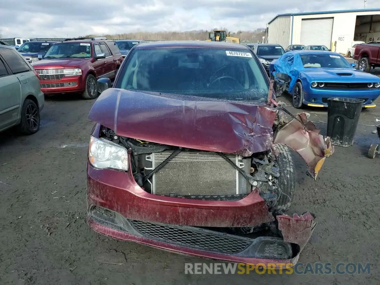 5 fotografías del automóvil dañado 2C4RDGBG6KR624439 DODGE CARAVAN 2019