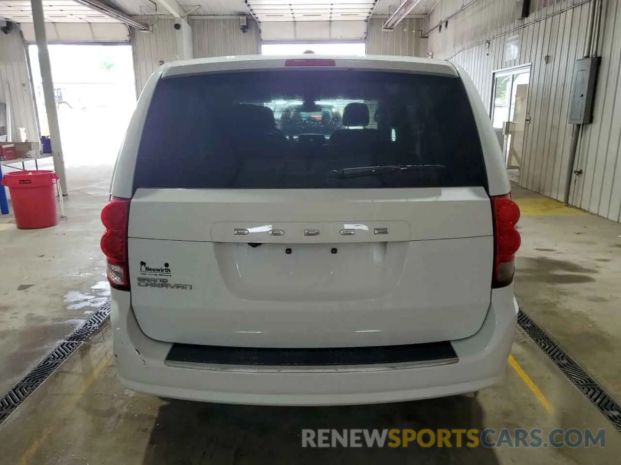 6 fotografías del automóvil dañado 2C4RDGBG6KR729000 DODGE CARAVAN 2019