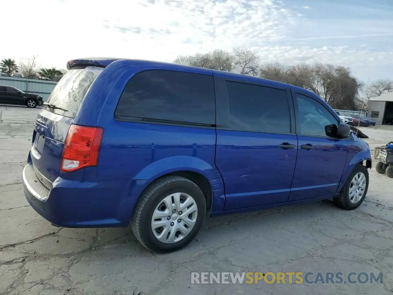 3 fotografías del automóvil dañado 2C4RDGBG7KR501992 DODGE CARAVAN 2019
