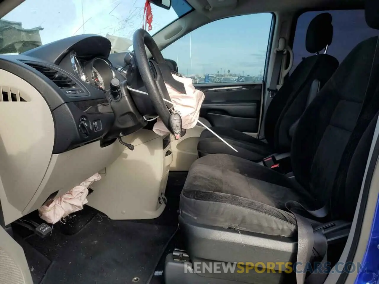 7 fotografías del automóvil dañado 2C4RDGBG7KR501992 DODGE CARAVAN 2019