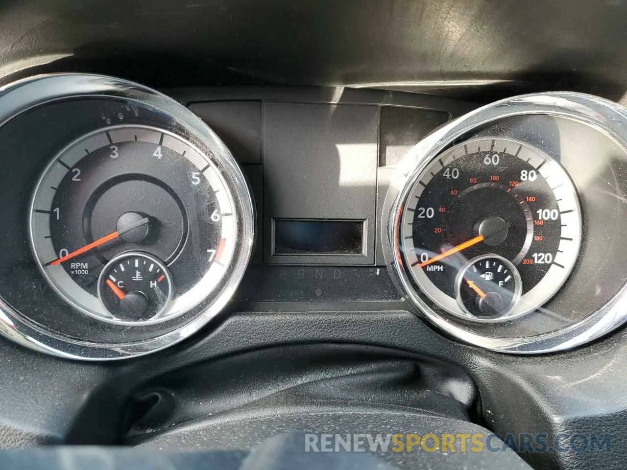 9 fotografías del automóvil dañado 2C4RDGBG7KR501992 DODGE CARAVAN 2019
