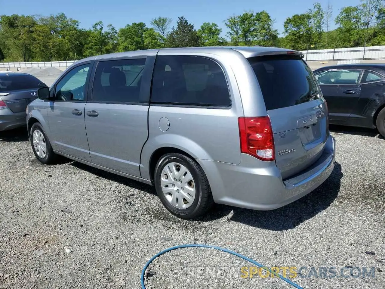 2 fotografías del automóvil dañado 2C4RDGBG8KR641551 DODGE CARAVAN 2019