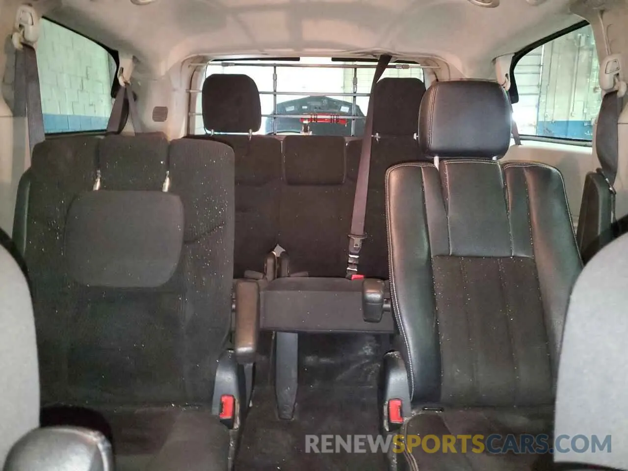 10 fotografías del automóvil dañado 2C4RDGBG8KR654591 DODGE CARAVAN 2019