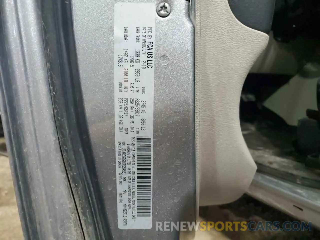 13 fotografías del automóvil dañado 2C4RDGBG8KR654591 DODGE CARAVAN 2019