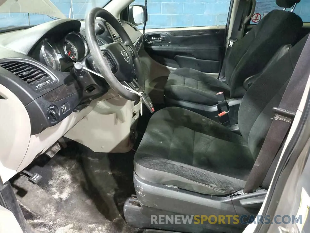 7 fotografías del automóvil dañado 2C4RDGBG8KR654591 DODGE CARAVAN 2019
