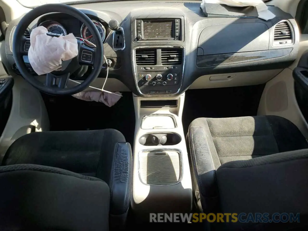 8 fotografías del automóvil dañado 2C4RDGBG8KR745716 DODGE CARAVAN 2019