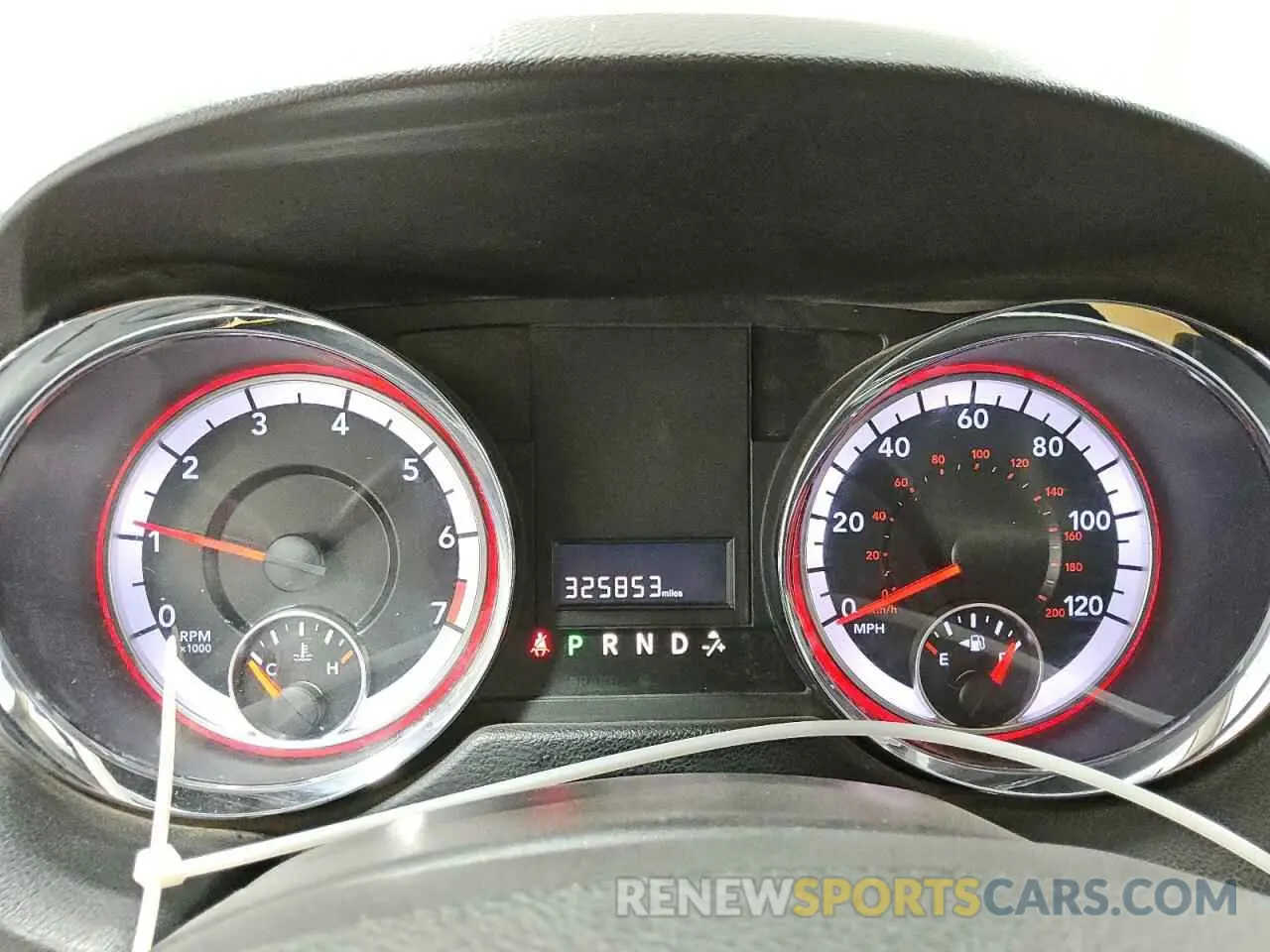 9 fotografías del automóvil dañado 2C4RDGBG9KR701322 DODGE CARAVAN 2019
