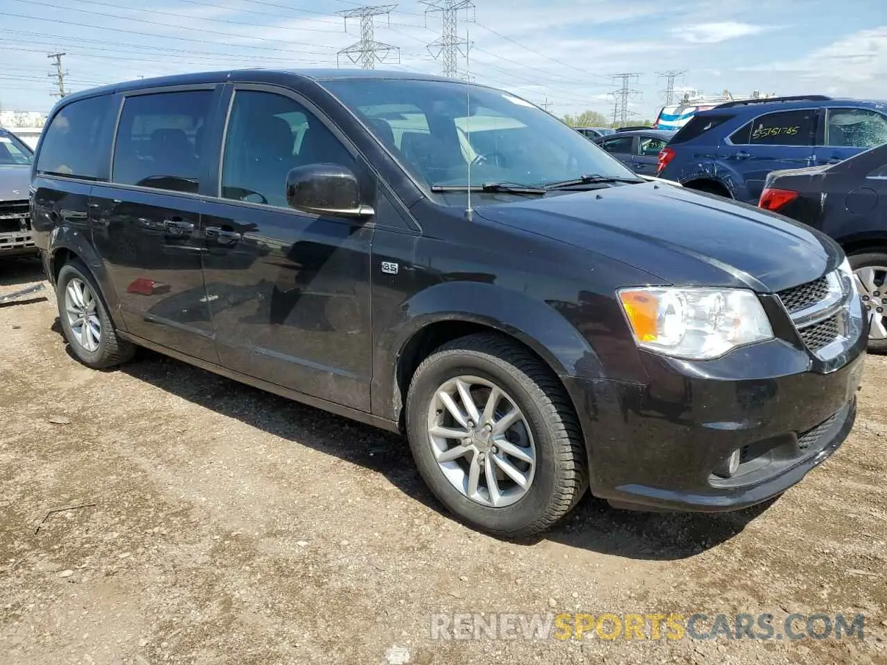 4 fotografías del automóvil dañado 2C4RDGBG9KR805440 DODGE CARAVAN 2019