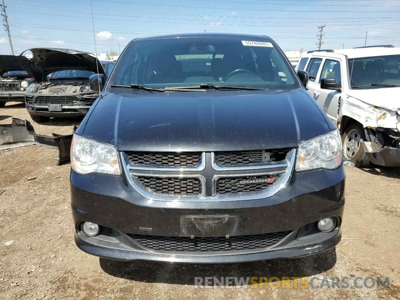 5 fotografías del automóvil dañado 2C4RDGBG9KR805440 DODGE CARAVAN 2019