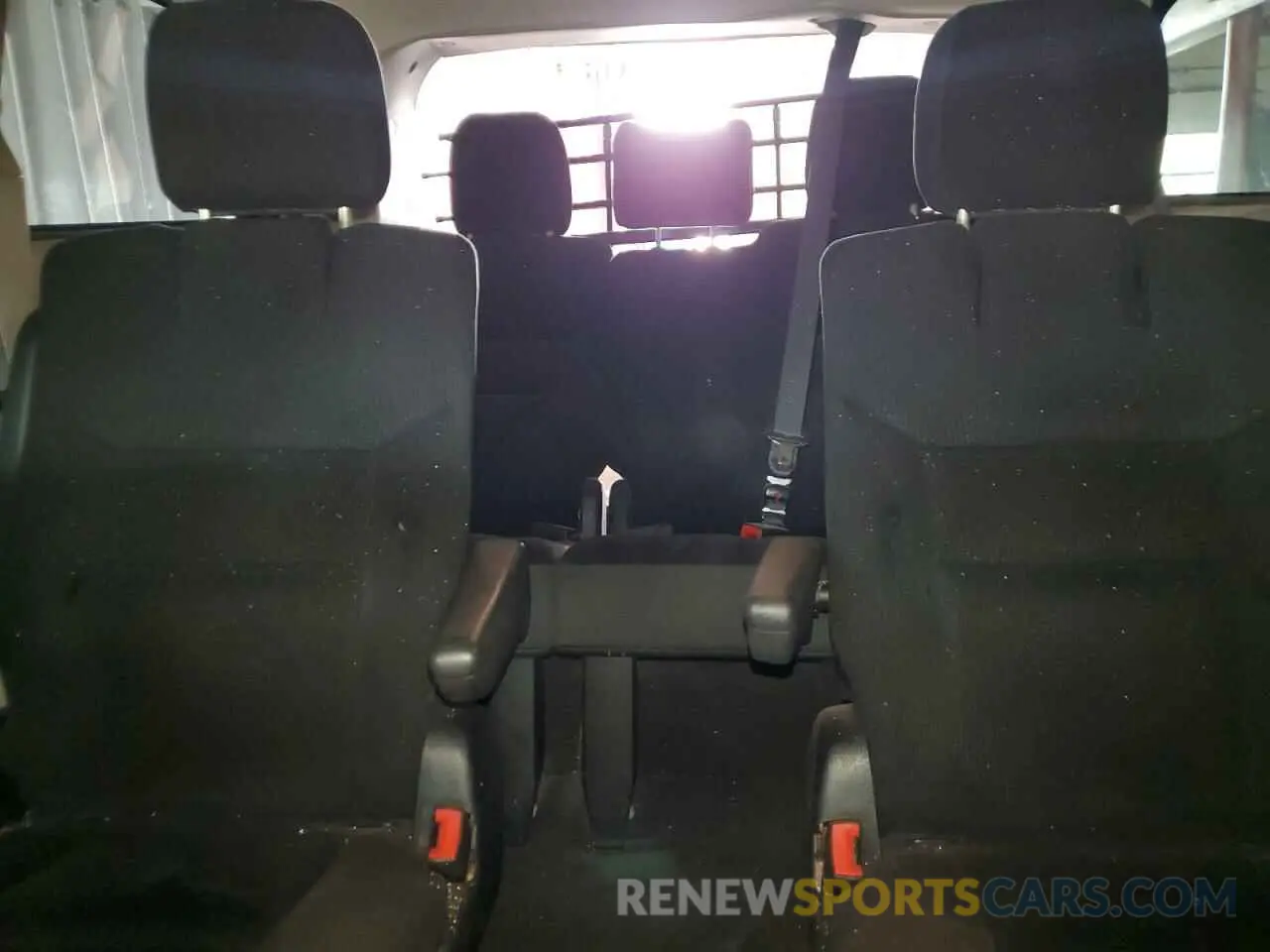 10 fotografías del automóvil dañado 2C4RDGBGXKR623441 DODGE CARAVAN 2019