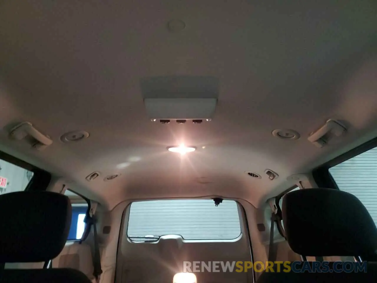 10 fotografías del automóvil dañado 2C4RDGBGXKR791256 DODGE CARAVAN 2019