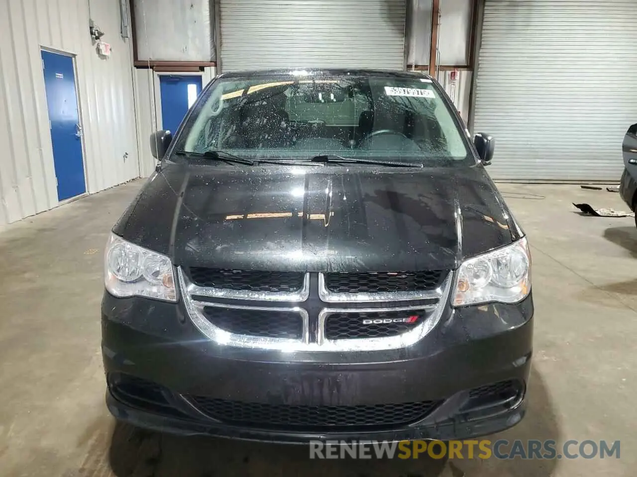 5 fotografías del automóvil dañado 2C4RDGBGXKR791256 DODGE CARAVAN 2019