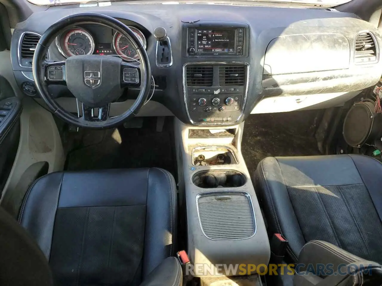 8 fotografías del automóvil dañado 2C4RDGCG0KR699507 DODGE CARAVAN 2019