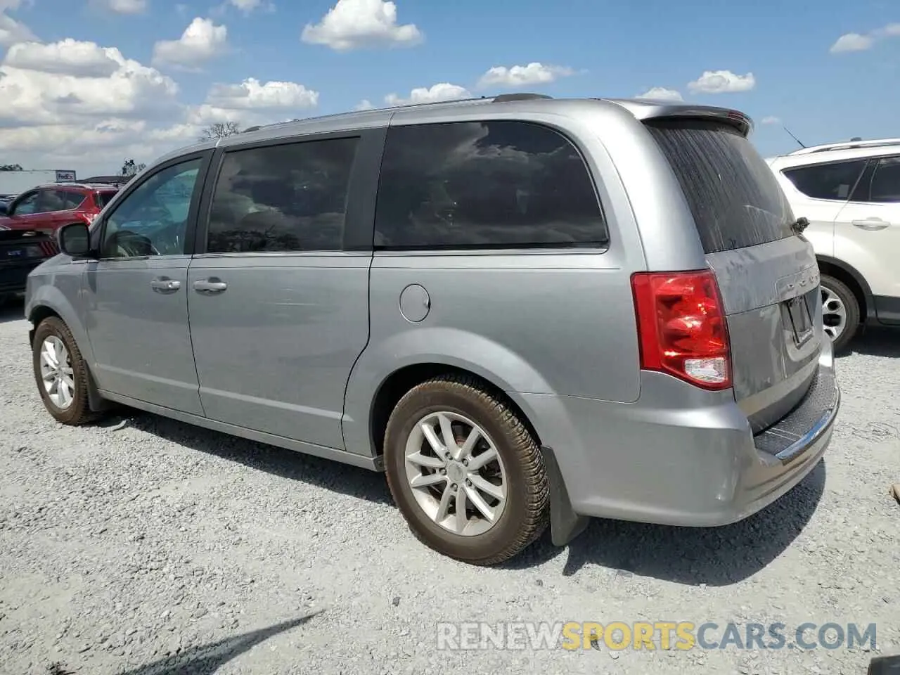 2 fotografías del automóvil dañado 2C4RDGCG0KR784881 DODGE CARAVAN 2019