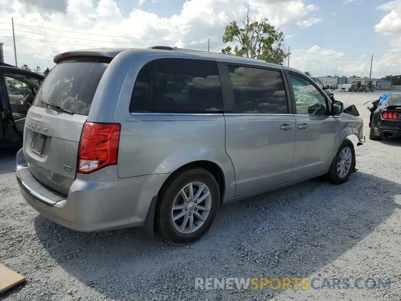 3 fotografías del automóvil dañado 2C4RDGCG0KR784881 DODGE CARAVAN 2019