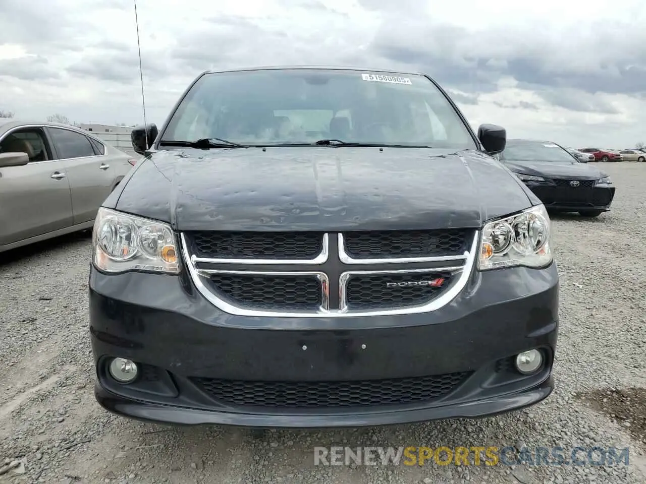 5 fotografías del automóvil dañado 2C4RDGCG1KR622029 DODGE CARAVAN 2019